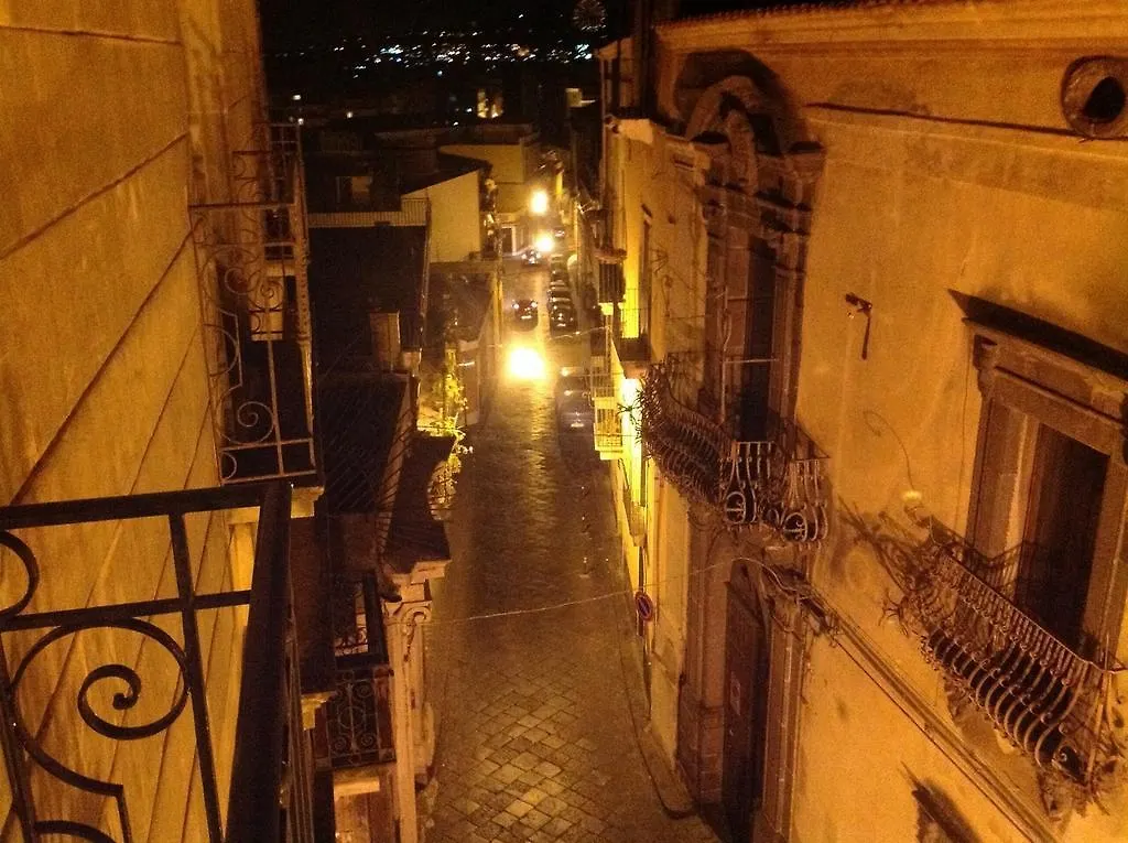 **  Terrazze Bella Epoque Bed & Breakfast Acireale Italy